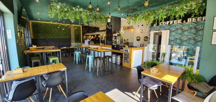 Restaurante Valenzuela, bares y pubs en Granada